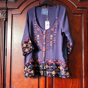 Kyla SEO Embroidered 3/4 Sleeve Tunic